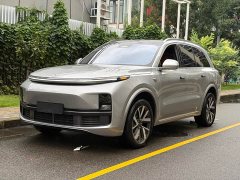 Li Auto L8 Pro - ფოტო 1