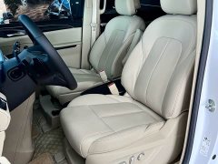 Buick GL8 ES Deluxe Version - ფოტო 6