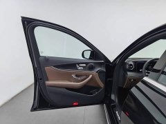 Mercedes-Benz E 300 L Fashion Version - ფოტო 8