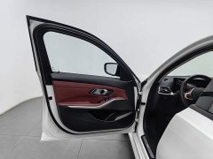 BMW i3 eDrive 40 L - ფოტო 8