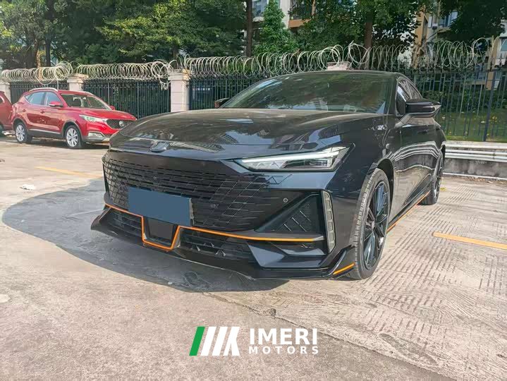 Changan UNI-V 1.5T Edition - ავტომობილი ჩინეთიდან