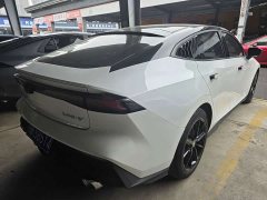 Changan UNI-V 1.5T Premium Version - ფოტო 18