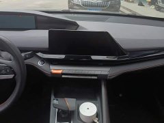 Changan UNI-V 1.5T Premium Version - ფოტო 13