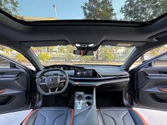 Changan UNI-V 1.5T Premium Version - ფოტო 5