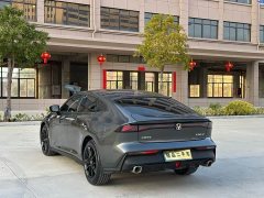 Changan UNI-V 1.5T Premium Version - ფოტო 9
