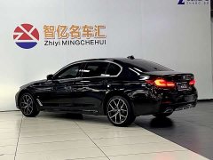 BMW 5 530Li Deluxe Version M - ფოტო 10