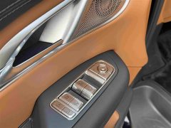 FAW HQ9 PHEV 2.0T AWDBusiness Edition - ფოტო 9