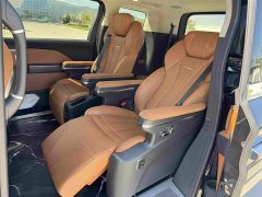 FAW HQ9 PHEV 2.0T AWDBusiness Edition - ფოტო 10