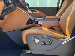 FAW HQ9 PHEV 2.0T AWDBusiness Edition - ფოტო 15