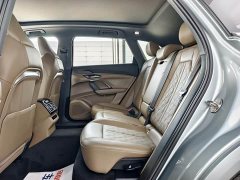 Audi Q5L 2.0T Luxury Version - ფოტო 7