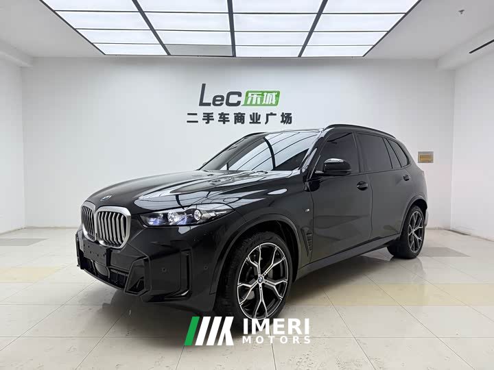 BMW X5 xDrive 30Li Deluxe VersionM - ავტომობილი ჩინეთიდან
