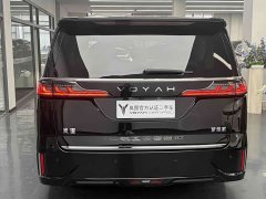 Voyah PHEV AWDFlagship Edition - ფოტო 15