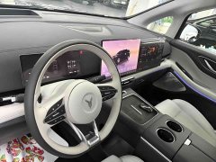 Voyah PHEV AWDFlagship Edition - ფოტო 2