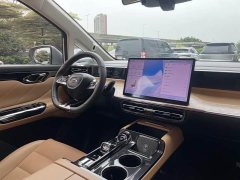 GAC E8 PHEV 150km - ფოტო 11