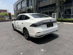 Nissan 1.6L CVT Luxury Edition - ფოტო 4