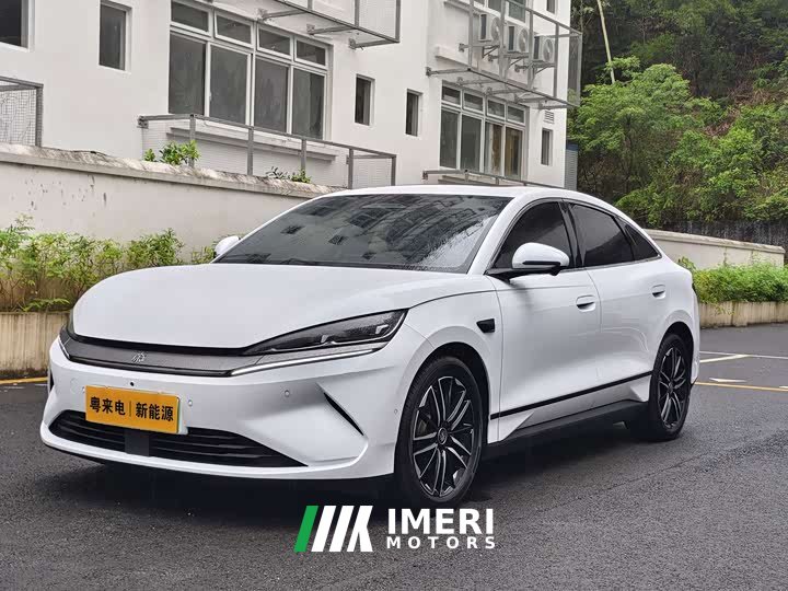 BYD L EV 545KM Version - ავტომობილი ჩინეთიდან