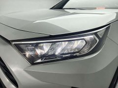 Toyota RAV4 2.0L CVT2WDPLUS Edition - ფოტო 11