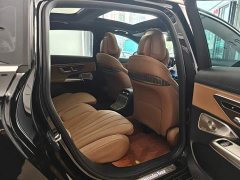 Mercedes-Benz E 300 L Luxury Version - ფოტო 15