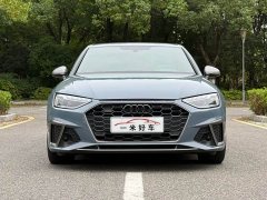 Audi A4L 40 TFSI quattro RS Version - ფოტო 2