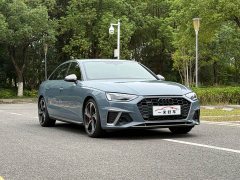 Audi A4L 40 TFSI quattro RS Version - ფოტო 3