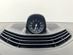 Porsche Taycan - ფოტო 9