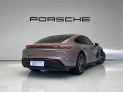 Porsche Taycan - ფოტო 7