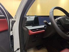 Changan CS75PLUS 1.5T Version - ფოტო 11