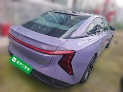 FAW EH7 760 Pro AWD Edition - ფოტო 10