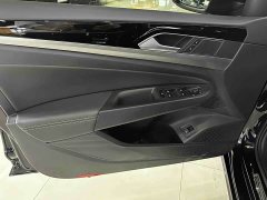 Volkswagen 380TSI Edition - ფოტო 10