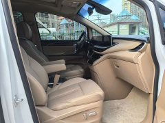 Buick GL8 ES 653T Deluxe Version - ფოტო 11