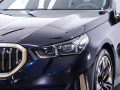 BMW 5 530Li Deluxe Version Luxury - ფოტო 10