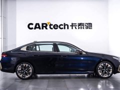 BMW 5 530Li Deluxe Version Luxury - ფოტო 3
