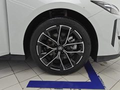 Changan UNI-V iDD 136km Version - ფოტო 6