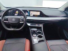Changan PLUS NE 1.4T GDI DCTPremium Edition - ფოტო 12