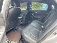 Mercedes-Benz 2.5L XLEPremium Edition - ფოტო 6