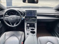 Mercedes-Benz 2.5L XLEPremium Edition - ფოტო 7