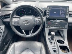 Mercedes-Benz 2.5L XLEPremium Edition - ფოტო 8