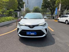 Toyota C-HR 2.0L Luxury Edition - ფოტო 2