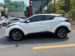 Toyota C-HR 2.0L Luxury Edition - ფოტო 4