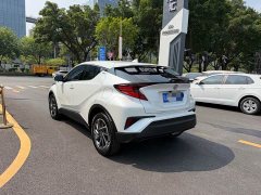 Toyota C-HR 2.0L Luxury Edition - ფოტო 7