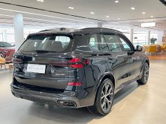 BMW X5 xDrive 30Li Deluxe VersionM - ფოტო 19