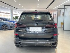 BMW X5 xDrive 30Li Deluxe VersionM - ფოტო 20