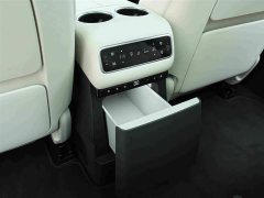 Li Auto L9 Ultra Edition - ფოტო 17