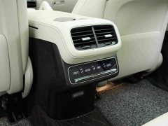 Mercedes-Benz GLS 450 4MATIC Fashion Version - ფოტო 17