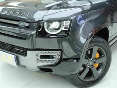 Land Rover 110 3.0T P400 X-DYNAMIC HSE - ფოტო 18