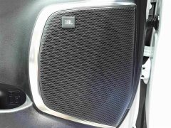 Mercedes-Benz 2.5L Premium Edition - ფოტო 17