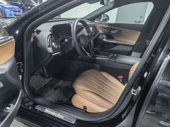 Mercedes-Benz E 300 L Luxury Version - ფოტო 4