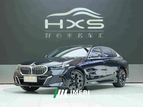 2025 BMW 5 530Li Deluxe Version M - ავტომობილი ჩინეთიდან