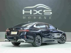 BMW 5 530Li Deluxe Version M - ფოტო 4
