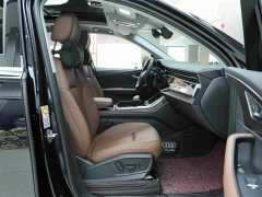 Audi Q7 55 TFSI quattro S line Version - ფოტო 12